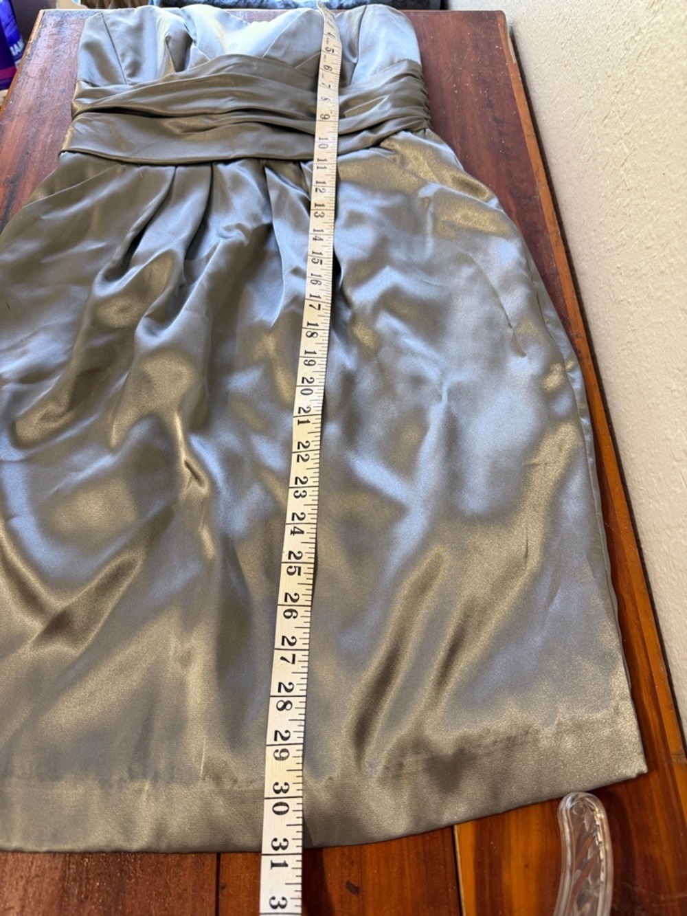 Formal Dress shiny silver satin with pockets - Picture 8 of 8